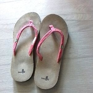 Sanuk Ladies Coral Flip Flops
